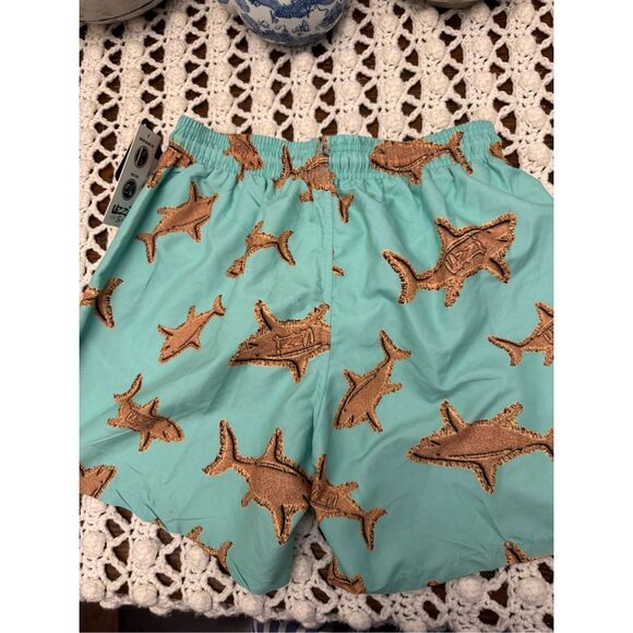 Izzy above knee tear resistant active wear size small new with tag. - Picture 5 of 6